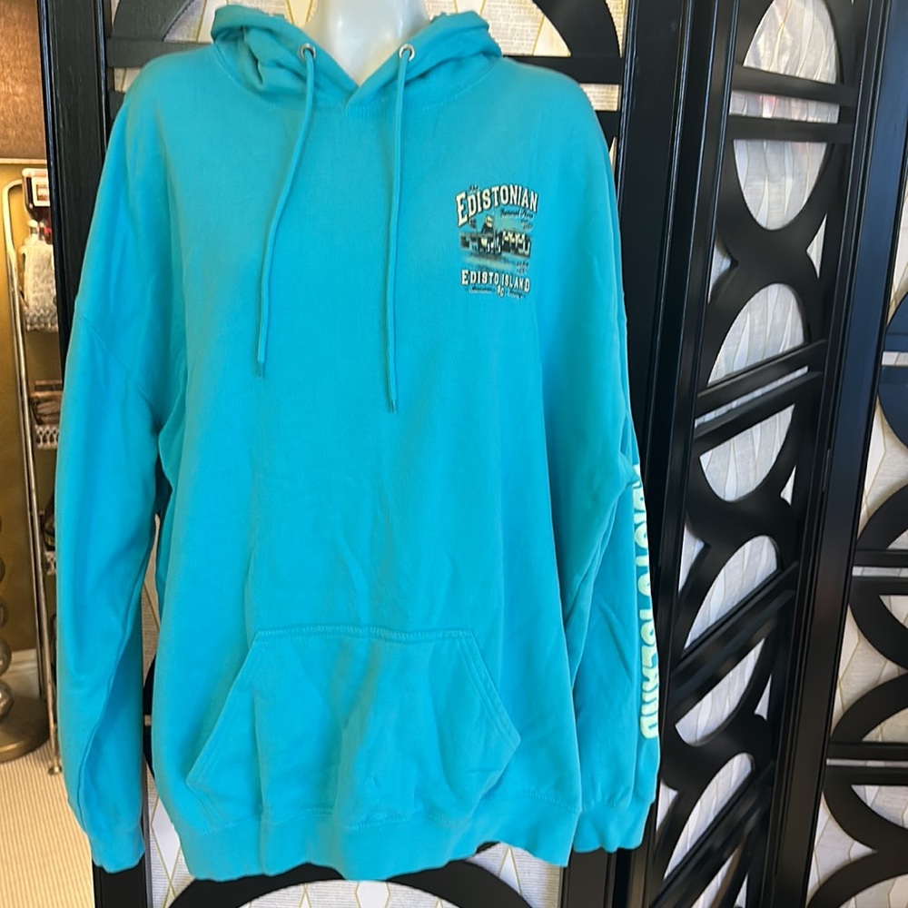 Edisto Island, South Carolina Edistonian Pull Over Hooded Thick Sweatshirt Top.